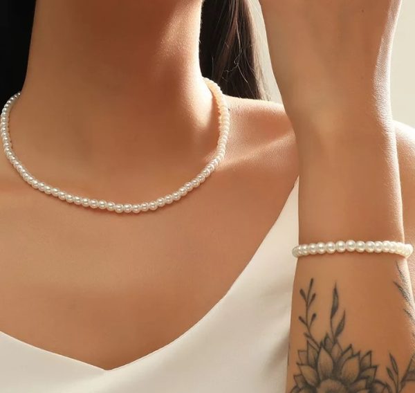 Pack Of 02 – Elegant Pearl Bead Statement Necklace Women